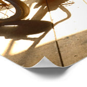 Kinderfahrrad in der ehemaligen Mühle Poster (Ecke)