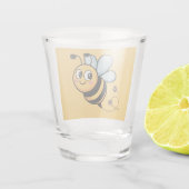 Kinderfreundliches Bienenmaskottchen mit gepunktet Schnapsglas (Rückseite)