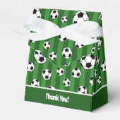 Kinderfußball-Muster auf grünen Streifen Geburtsta Geschenkschachtel (Vorderseite)