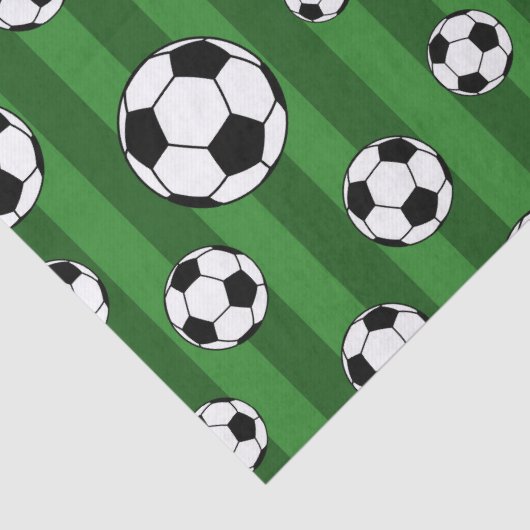 Kinderfußball-Muster auf grünen Streifen Geburtsta Seidenpapier (Detail)