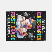 Kindergarten-Abschluss 2025 Einhorn Ki Fleecedecke (Vorderseite (Horizontal))