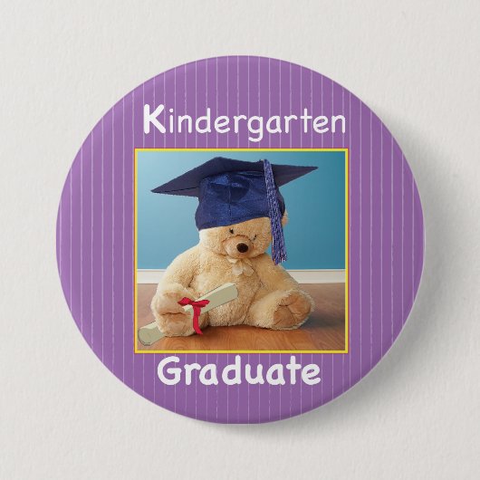 Kindergarten Abschluss Teddy Bear auf Lila Button (Vorderseite)