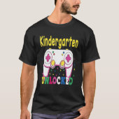 Kindergarten Entsperrter Retro farbenfroher Gamer T-Shirt (Vorderseite)
