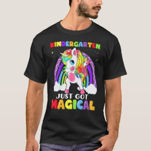 Kindergarten Got Magisches Abenddämmern Rainbow T-Shirt
