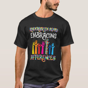 Kindergarten-Gruppe nimmt Unterschiede an Autismus T-Shirt
