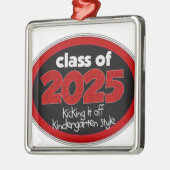Kindergarten-Klasse 2025 des Schulkindergrades Silbernes Ornament (Links)