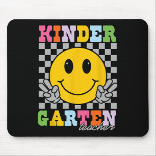 Kindergarten-Lehrer-Team Hippie-Lächeln Gesicht Rü Mousepad
