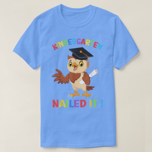 Kindergarten nagelte It Graduation Cap Vater Owl T T-Shirt (Design vorne)