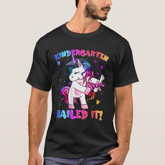 Kindergarten Nailed It Cute Unicorn Happy Last Day T-Shirt (Vorderseite)