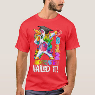 Kindergarten Nails It Abschluss Dabbing Unicorn T-Shirt