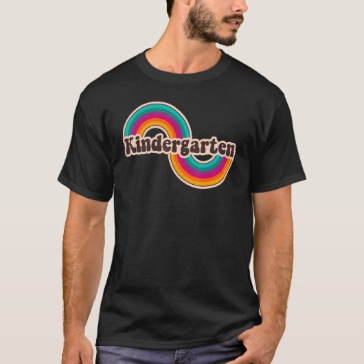 Kindergarten Retro-Regenbogen Niedlich T-Shirt (Vorderseite)