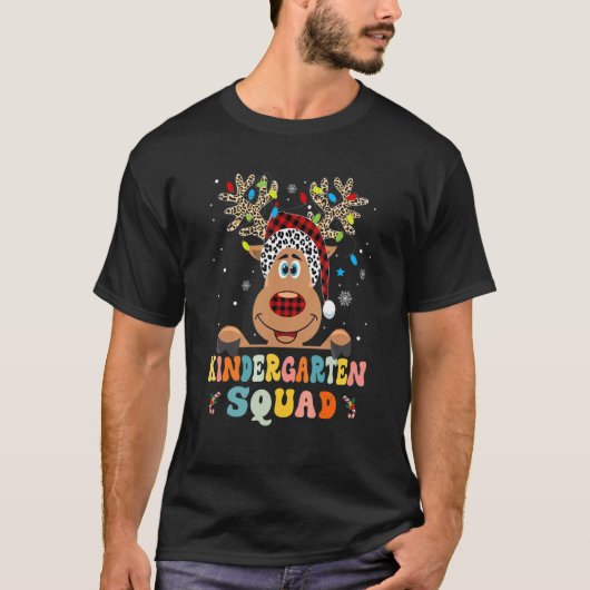 Kindergarten Squad Reindeer Teacher Christmas T-Shirt (Vorderseite)