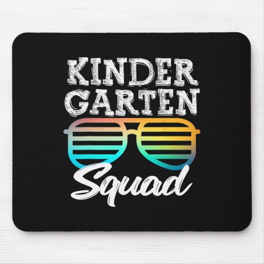 Kindergarten Squad vergnügt Kinder wieder in die S Mousepad (Vorne)