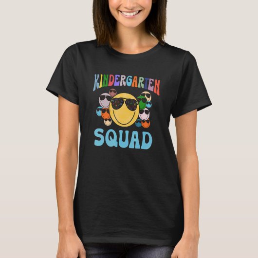 Kindergarten Squad Welcome Back to School T-Shirt (Vorderseite)
