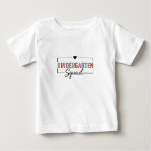 Kindergarten Squad Zurück zur Schule Regenbogenout Baby T-shirt