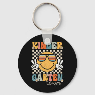 Kindergarten-Team Retro Vintage Zurück zur Schule  Schlüsselanhänger