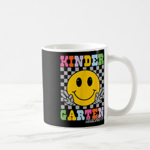 Kindergartener Lehrer Team Hippie Lächeln Gesicht  Kaffeetasse