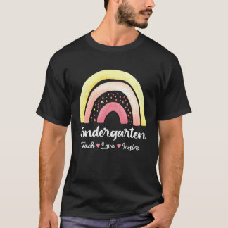 Kindergartenerzieherin Zurück zur Schule Erster Ta T-Shirt