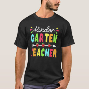 Kindergärtnerin Zurück zur Schule Erster Schultag T-Shirt