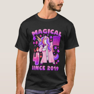 Kindergeburtstag Mädchen 4 Jahre, geboren 2019, Un T-Shirt
