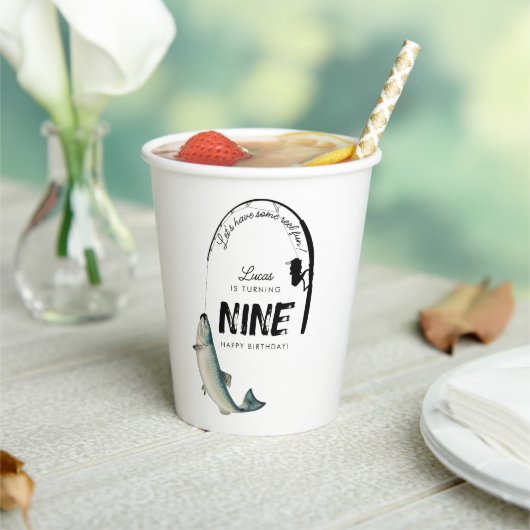 Kindergeburtstag-Party zum Thema Fischfang Pappbecher (In Situ)