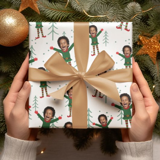 Kindergesicht und Name Elf Weihnachtsgeschmack Geschenkpapier