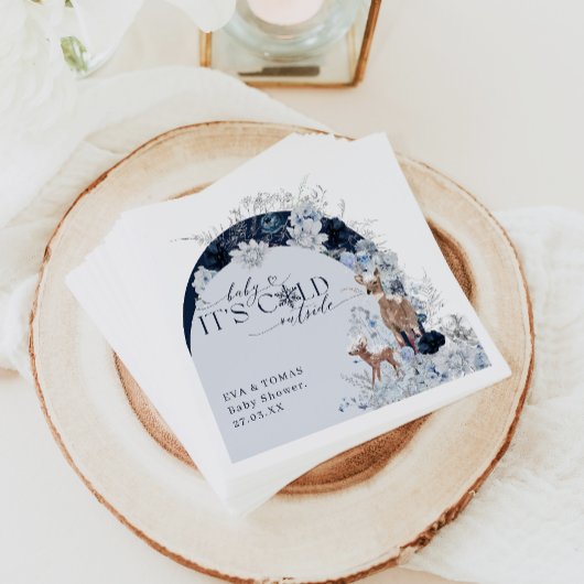 Kinderkälte außerhalb Winter Blumenstrauß Baby Dus Serviette