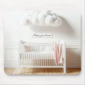 Kinderkrippe in einem Kinderzimmer mit Wolken Mousepad (Vorne)