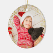 Kinderliche Weihnachts-Gold-Schneeflocken nach Maß Keramik Ornament (Links)