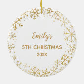 Kinderliche Weihnachts-Gold-Schneeflocken nach Maß Keramik Ornament (Hinten)