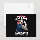 Kinderlose Hundefrau wählt Kamala 2024 Postkarte (Vorne/Hinten)