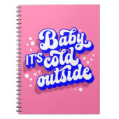 Kindermädchen, kalt draußen im Winter. Notizblock (Vorderseite)