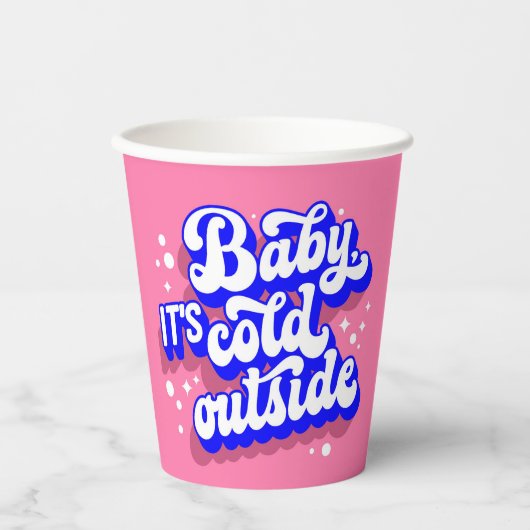 Kindermädchen, kalt draußen im Winter. Pappbecher (Vorderseite)