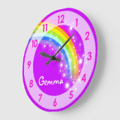 Kindermädchen Regenbogenname lila Wanduhr (Winkel)