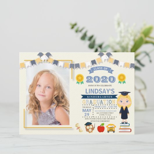 Kinderschule Abschluss Foto Einladung (Stehend Vorderseite)