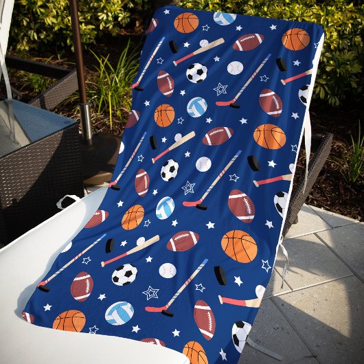 Kindersportgeräte-Muster auf blau Strandtuch