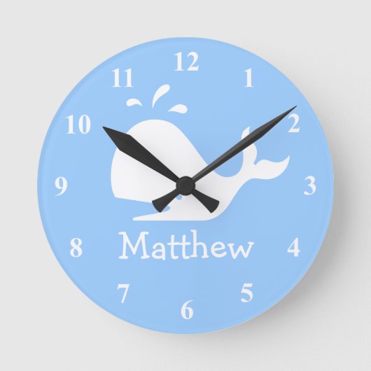 Kinderuhr mit niedlichem Cartoon und Name Runde Wanduhr (Vorderseite)