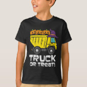Kinderwagen oder Leckerei Halloween-Kostümkind T-Shirt (Vorderseite)