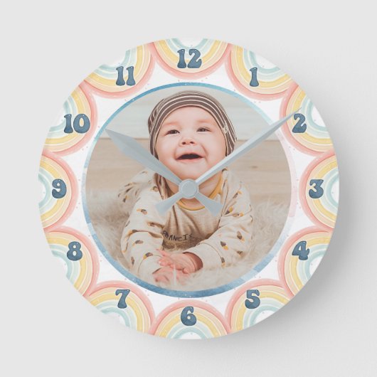 Kinderzimmer Custom Baby Foto Wasserfarben Rainbow Runde Wanduhr (Vorderseite)