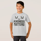 Kindheit zählt Kinder T - Shirt - Niedliches Gesic (Vorne ganz)