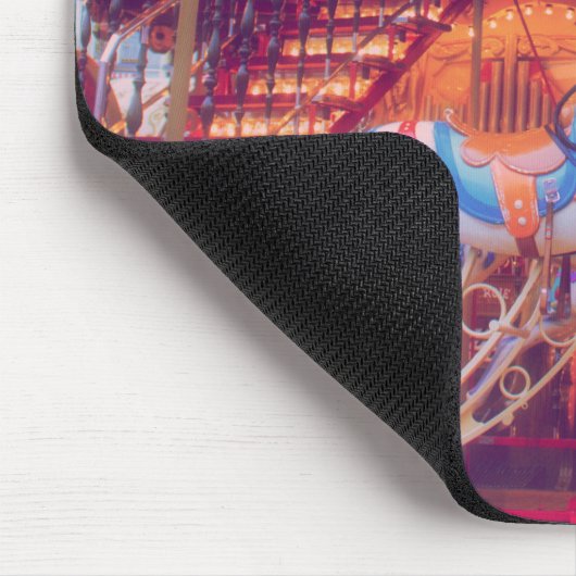 Kindheitstraum - alte Pferdekleider Mousepad (Ecke)