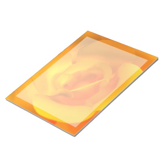 Kindlierte Rose Notepad Notizblock (angewinkelt)