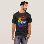 Kindness Peace Equality Liebe Gay Pride Sunflower  T-Shirt (Vorne ganz)