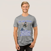 KING ‘CHAD’ OF THE PEAK” Tri-Blend SHIRT (Vorderseite voll)