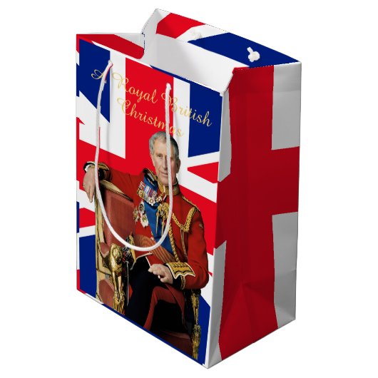 King Charles III Britische Flagge Weihnachtsgrüße Mittlere Geschenktüte (Rückseite Schrägansicht)