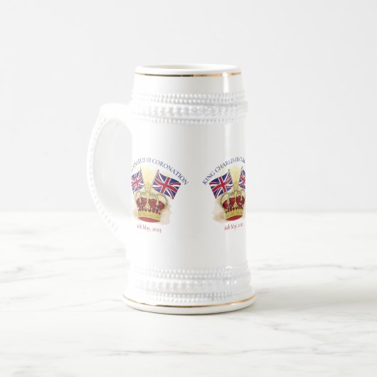 King Charles III Coronation Crown and Flags Bierglas (Vorderseite Links)