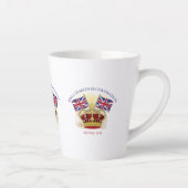 King Charles III Coronation Crown and Flags Milchtasse (Rechts)