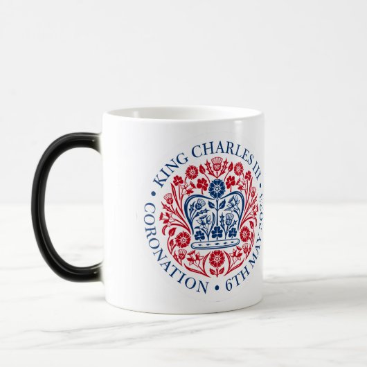 King Charles III. Offizielle Logo-Tasse. Verwandlungstasse (Links)
