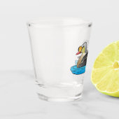 King eider bird Cartoon Schnapsglas (Links)