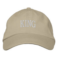 King Name Text gedruckt Stilvoll Stickereihut